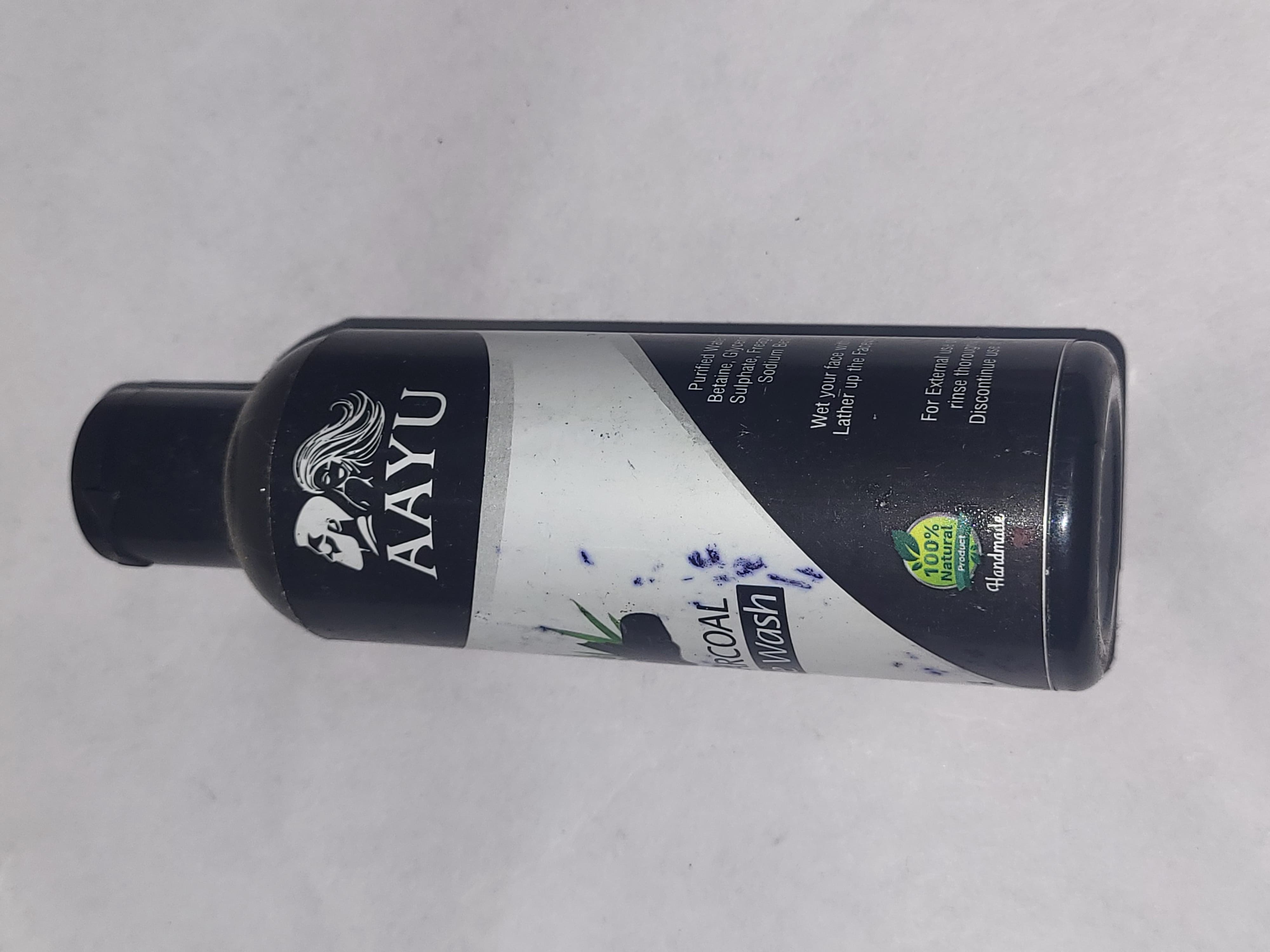 Aayu Charcoal Facewash